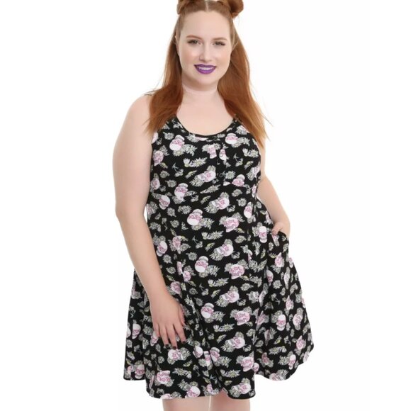 Hot Topic 2 Daisy & Skull Fit & Flare Textured Dress 2X 18 20 - Picture 1 of 9